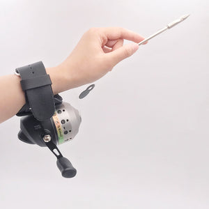 Antique White HH25 Closed Wheel Driven Metal Fishing Reel MARKSMAN